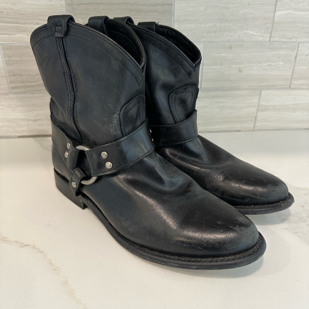 Frye Womens Wyatt Harness
Short Ankle Boots